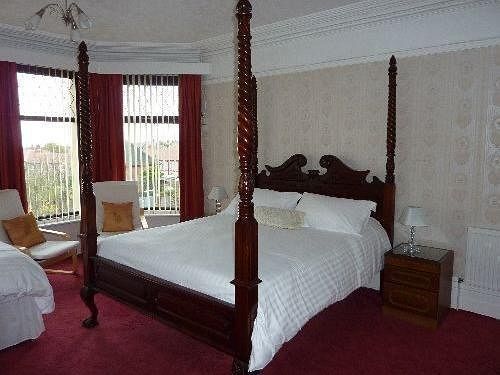 East Mount House Hotel Barrow-in-Furness ภายนอก รูปภาพ