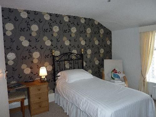 East Mount House Hotel Barrow-in-Furness ภายนอก รูปภาพ